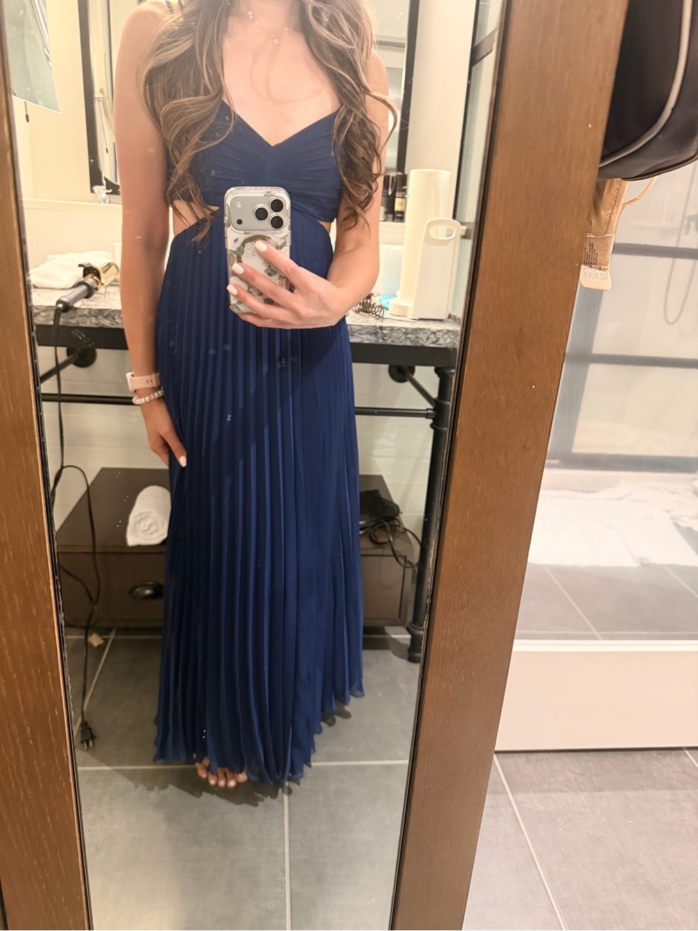 Abercrombie Navy Pleated Maxi Dress with V-Neck size small